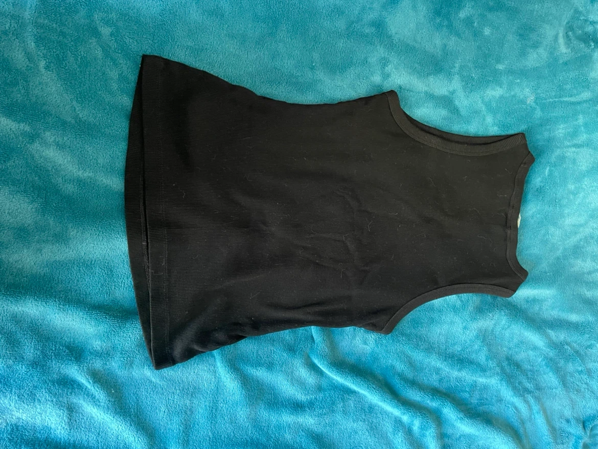 H&M Black Ribbed Tank Top - Size M - photo 2