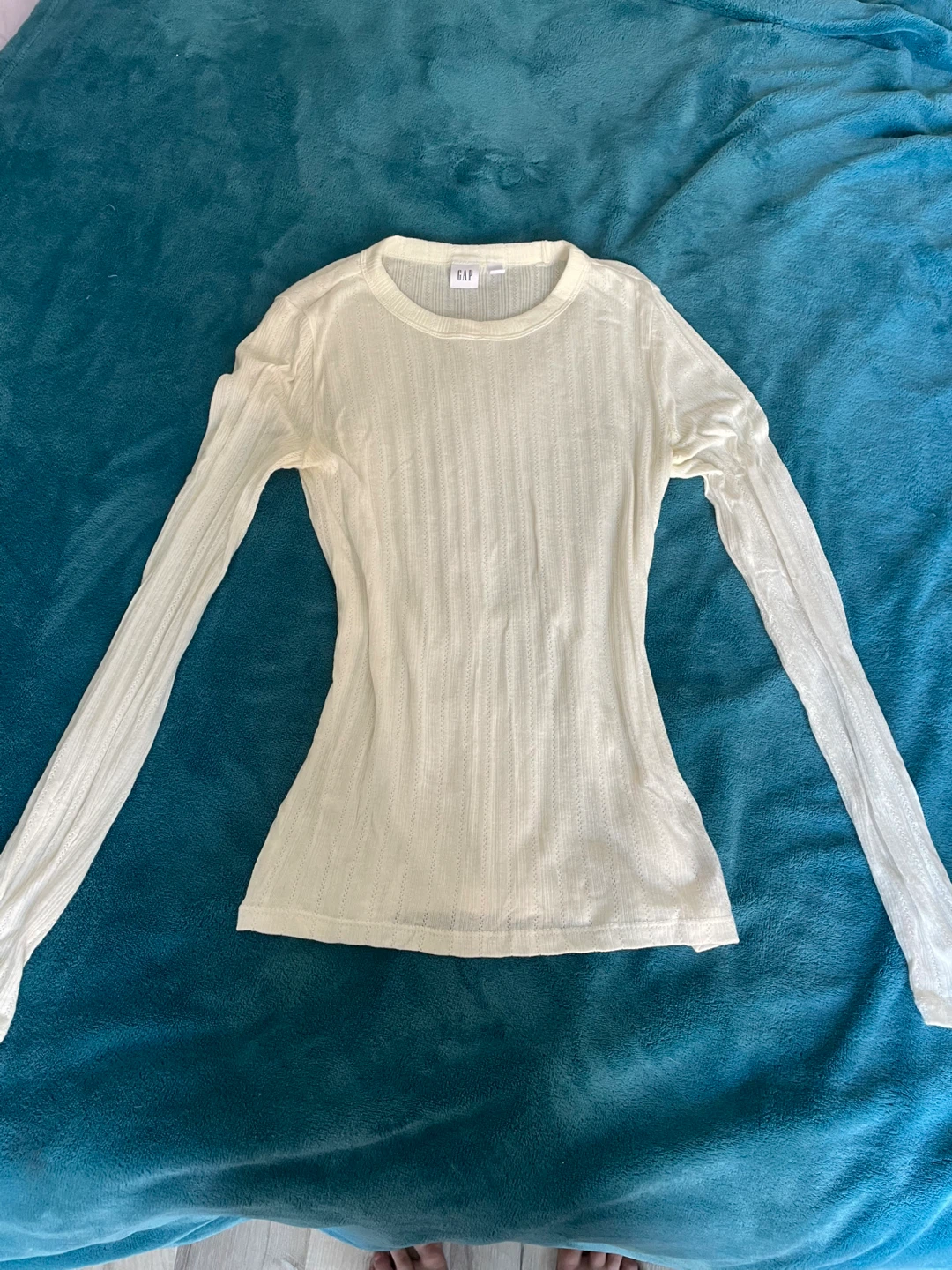 GAP Women's Long Sleeve Sheer Knit Top