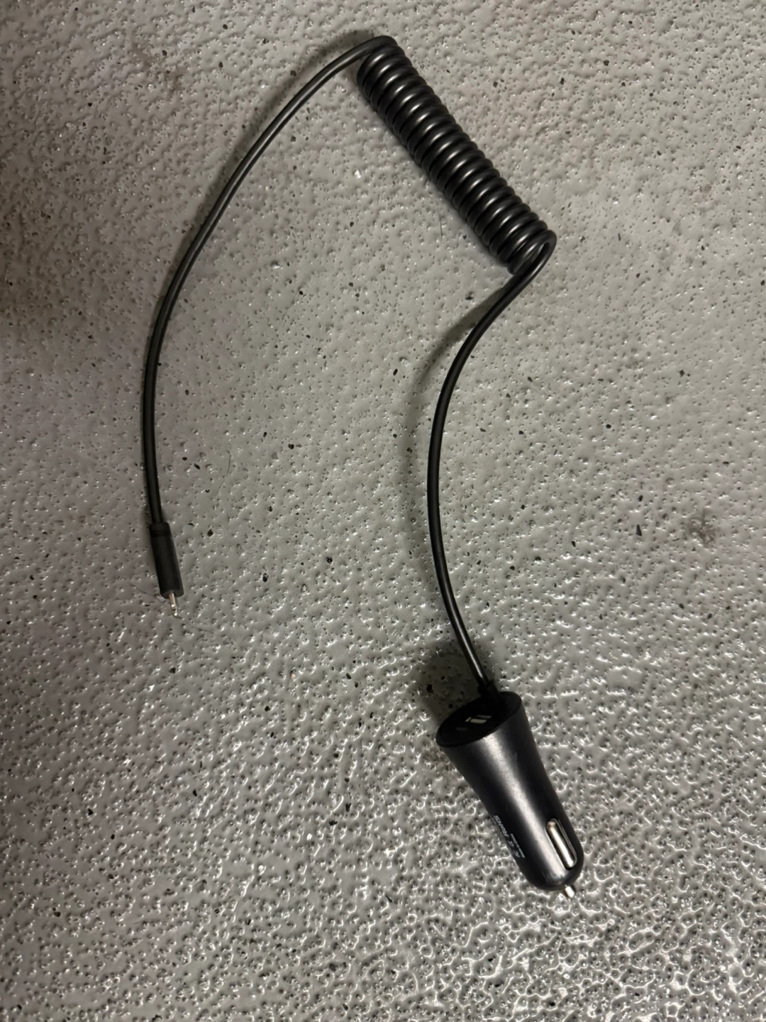 iQ Lightning Car Charger - photo 2