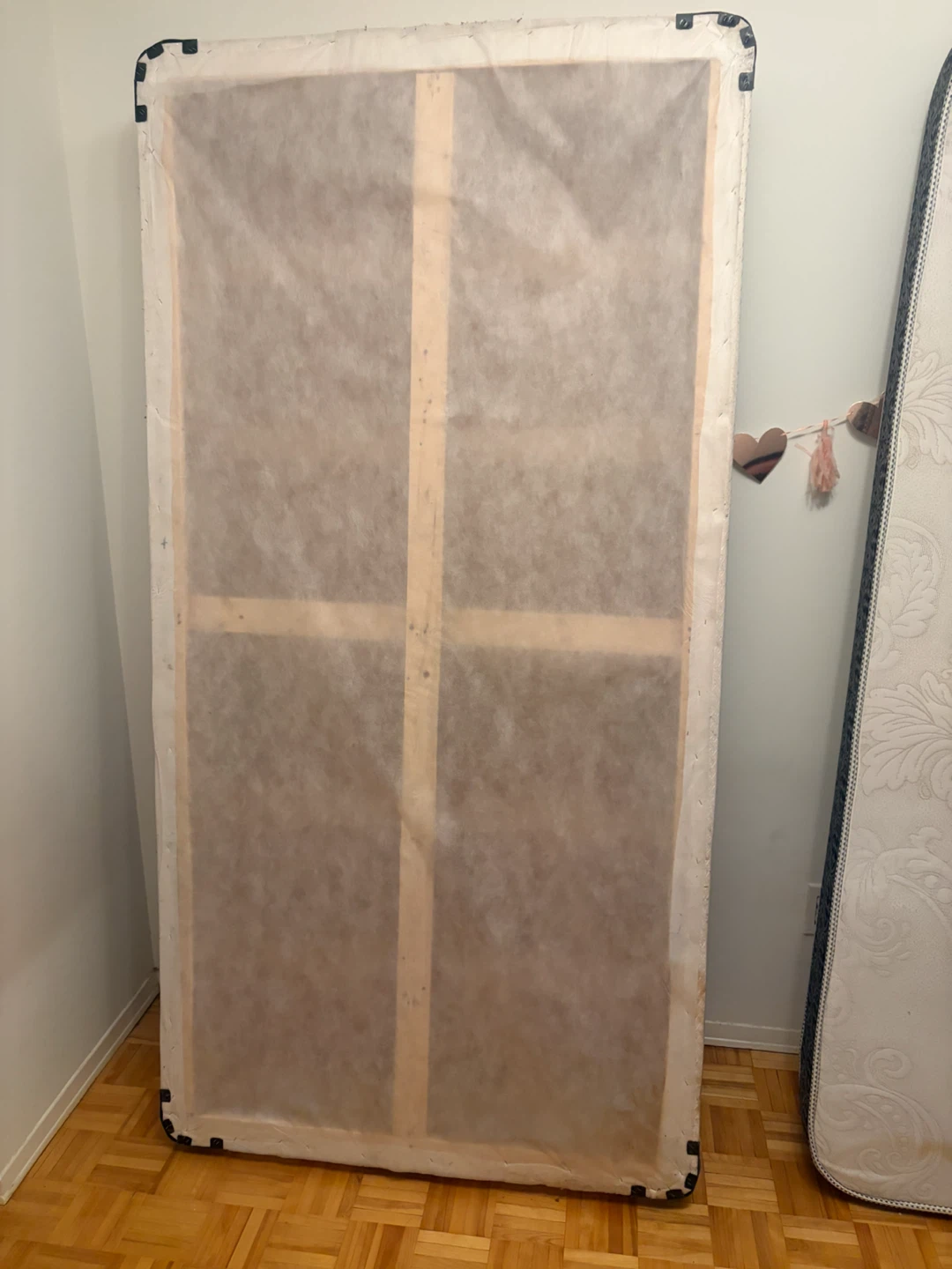 Box Spring  - twin/single bed - photo 2