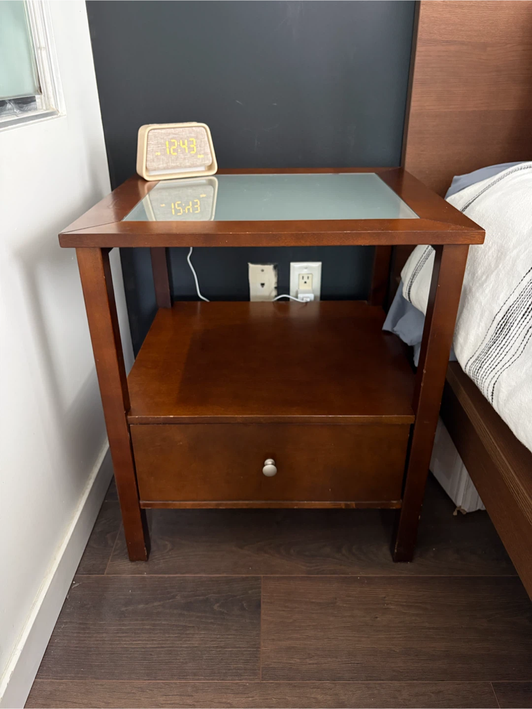 2 night Stands