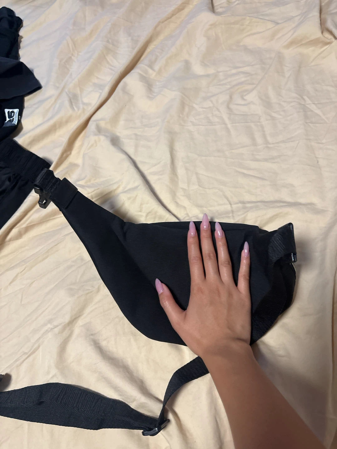 Victoria Sport Black Belt Bag with Holographic Logo - photo 4