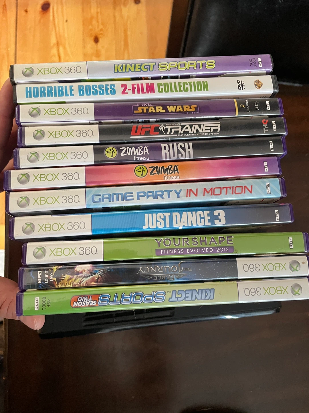 Xbox 360 console, controllers, games - photo 2