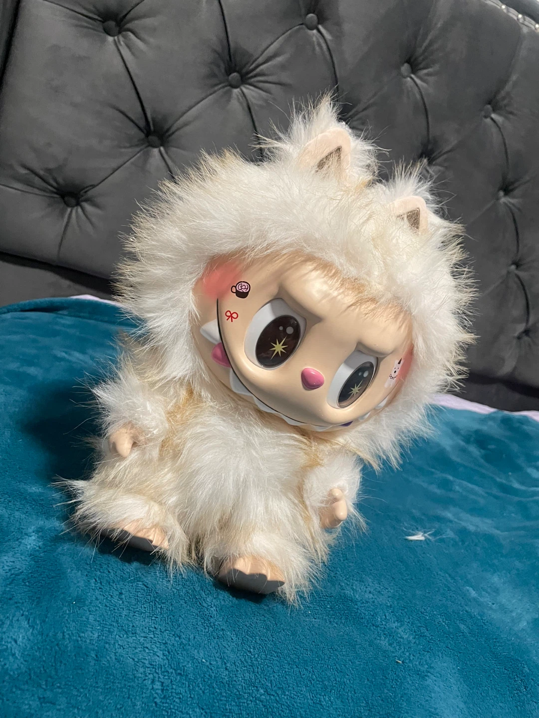 Fluffy zimomo toy labubu 30-40 cm long pretty big - photo 2