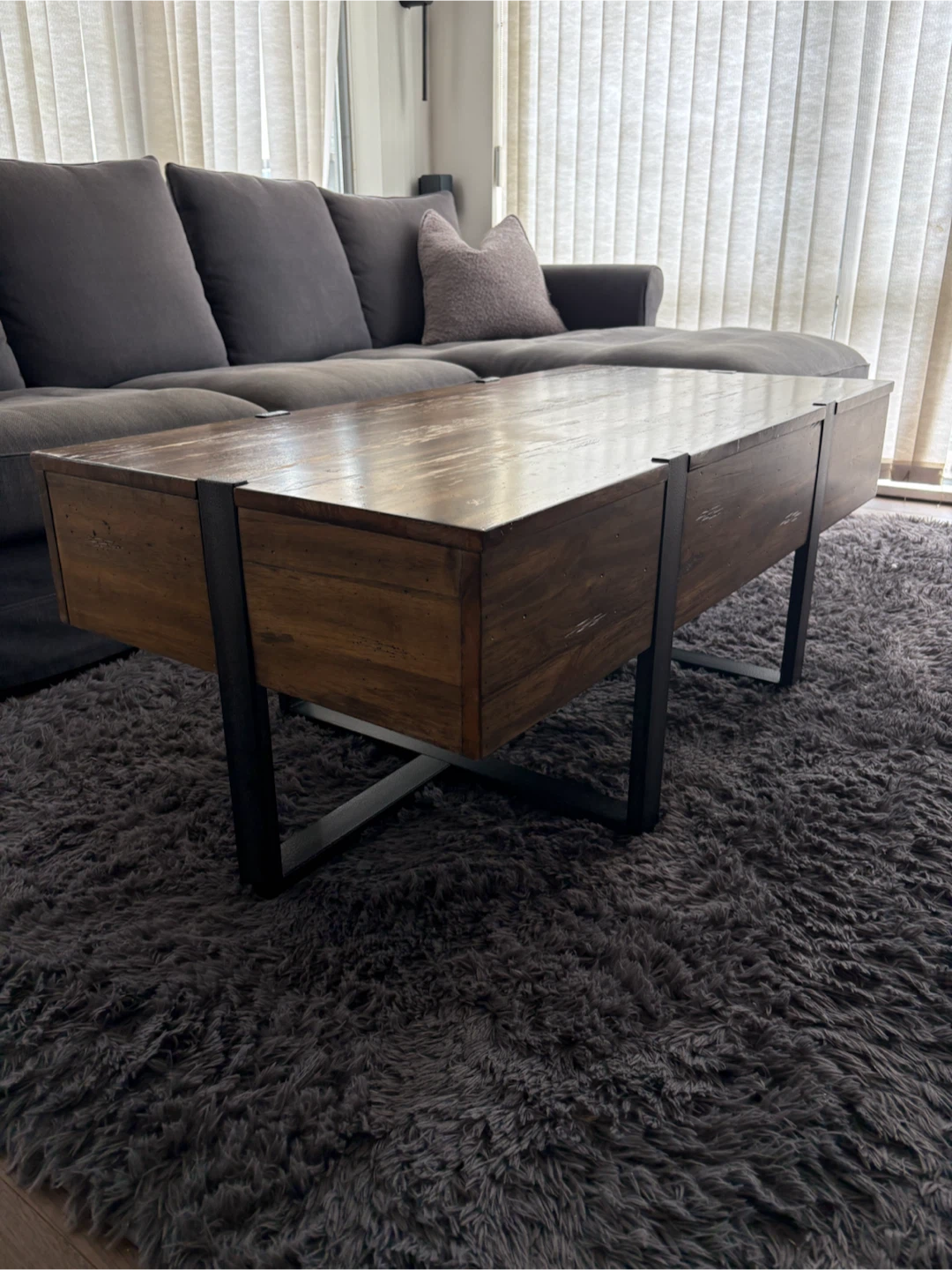 High end coffee table - photo 3