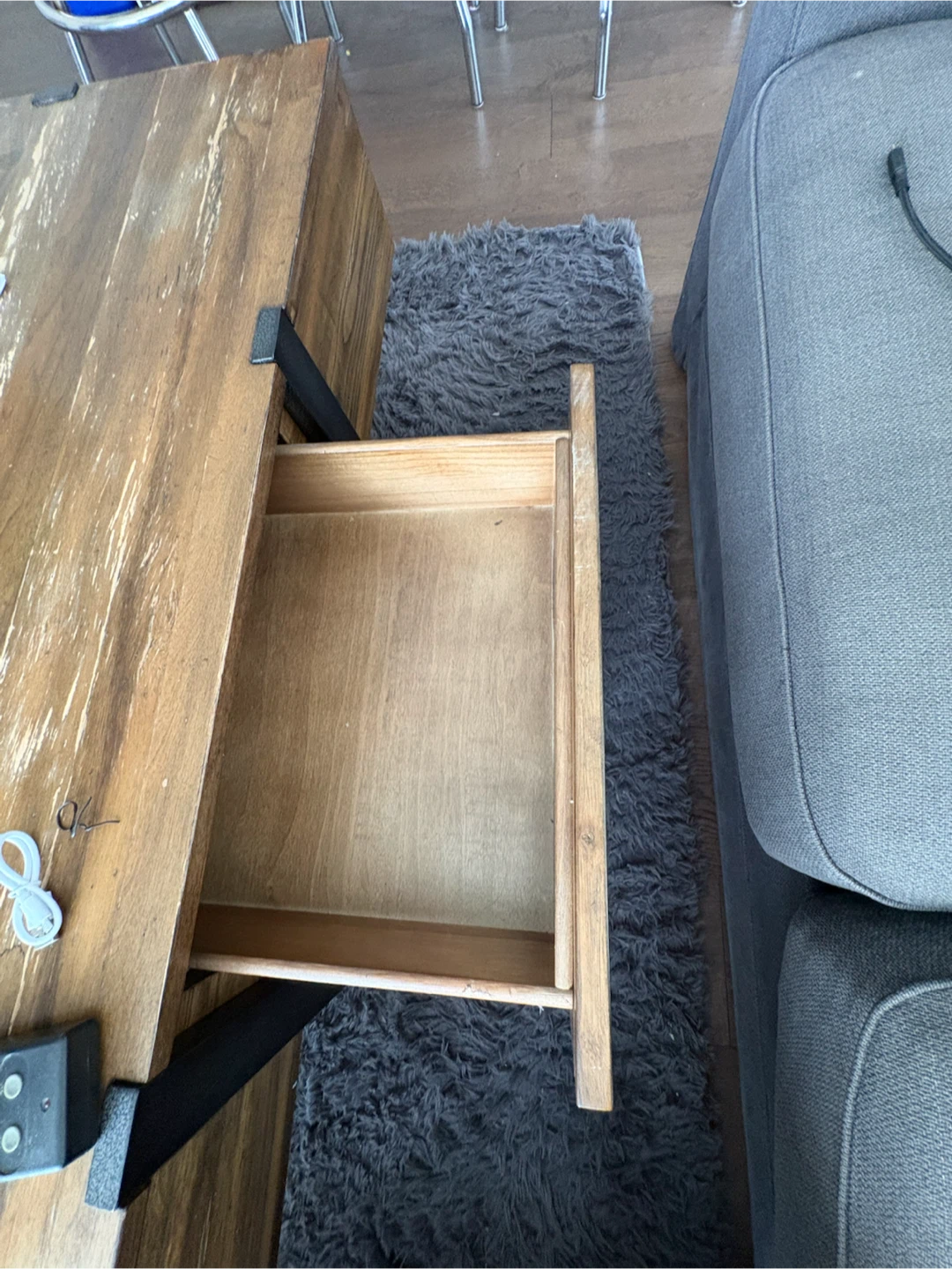 High end coffee table - photo 5