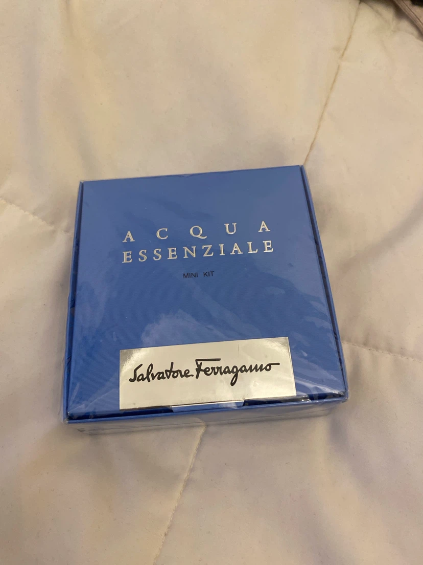 Acqua Essenziale mini kit (Salvatore Ferragamo)