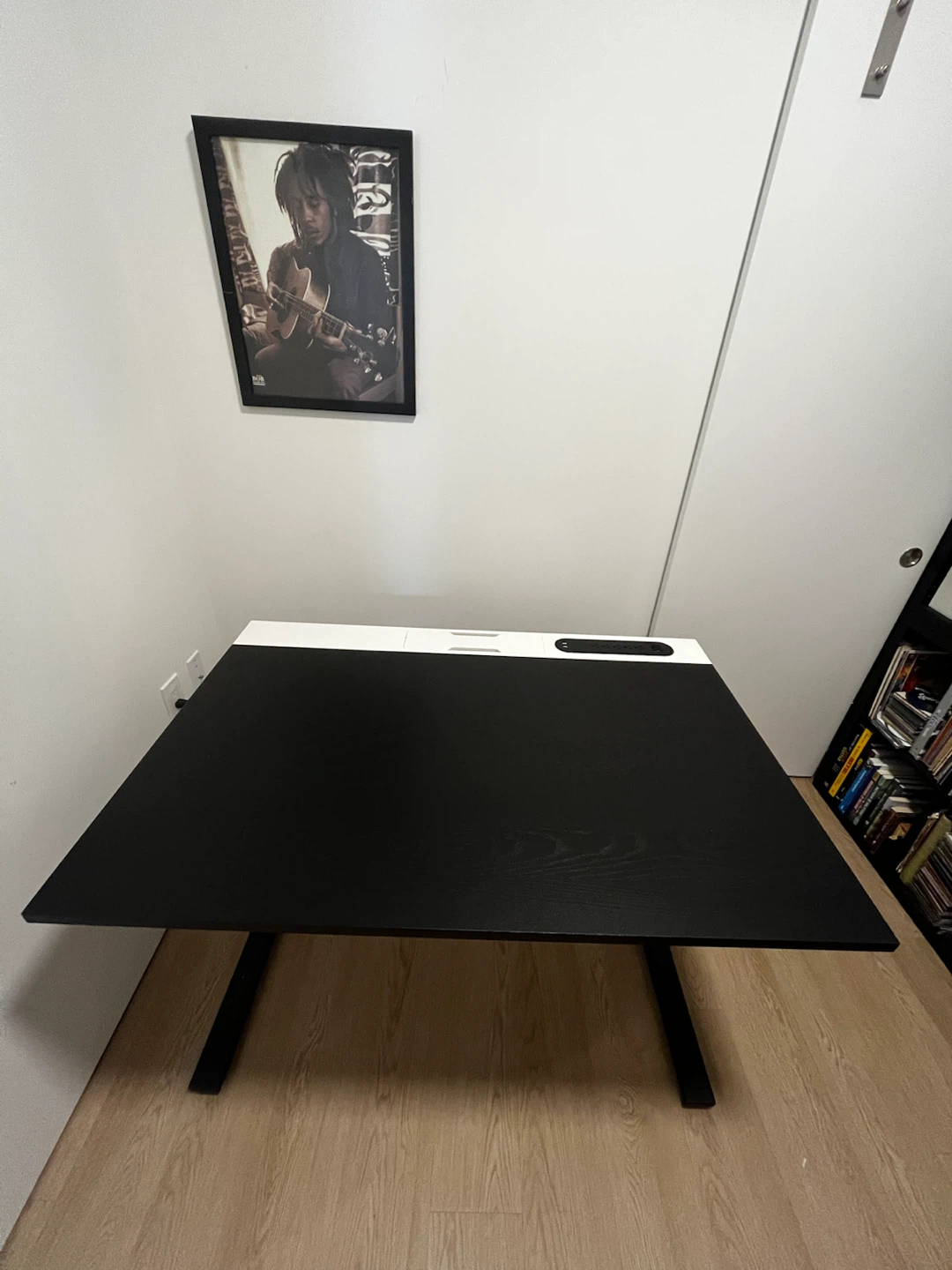IKEA MITTZON desk with optional LANGFJALL chair. - photo 2