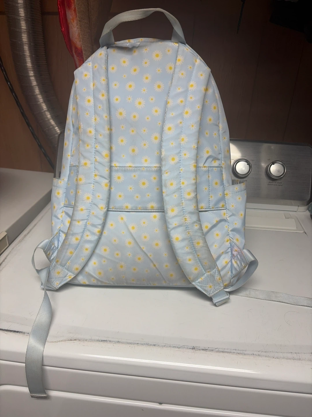Madden NYC Daisy Print Backpack - photo 2