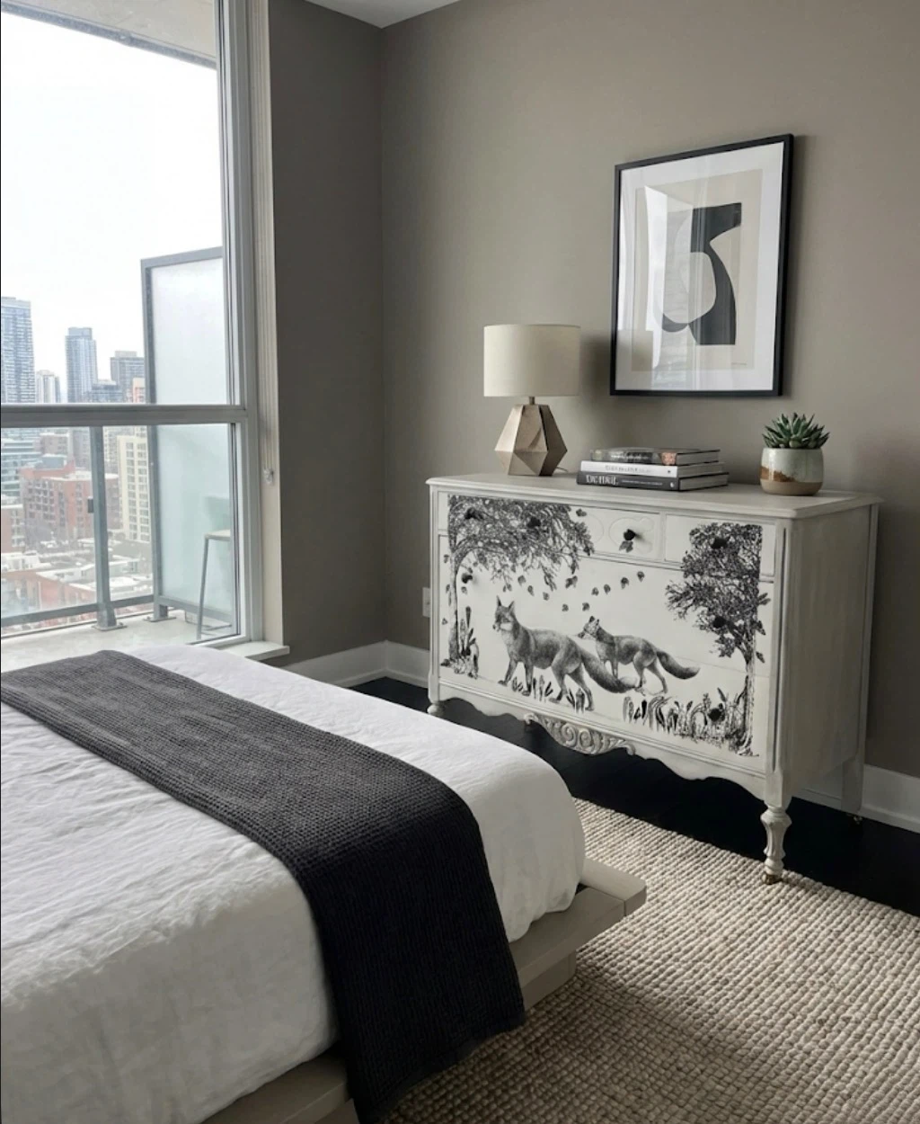 Meadow Fox Dresser - photo 4