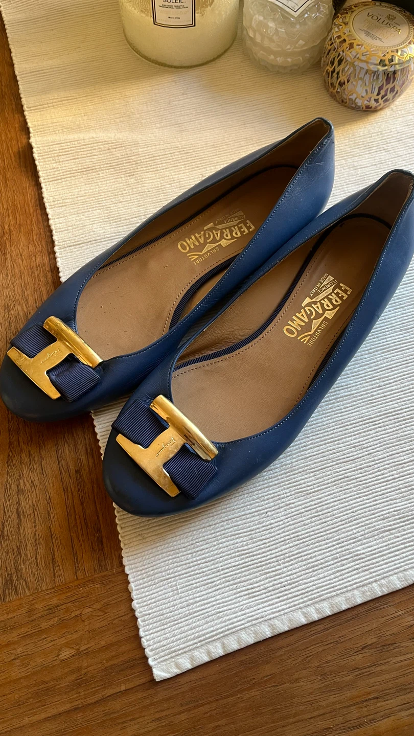 Salvatore Ferragamo Blue Leather Ballet Flats