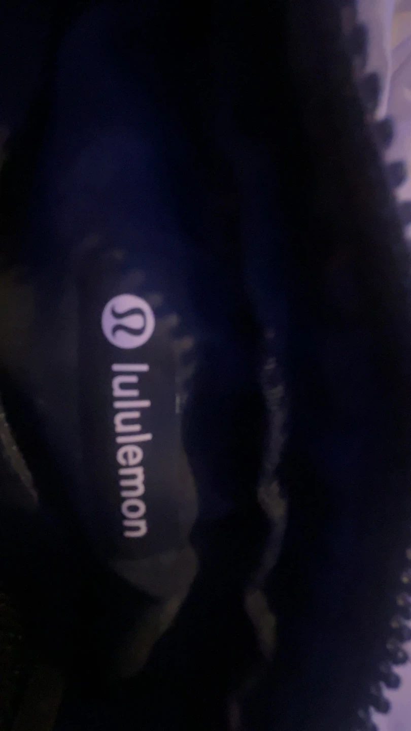 Lululemon Everywhere Belt Bag - photo 2
