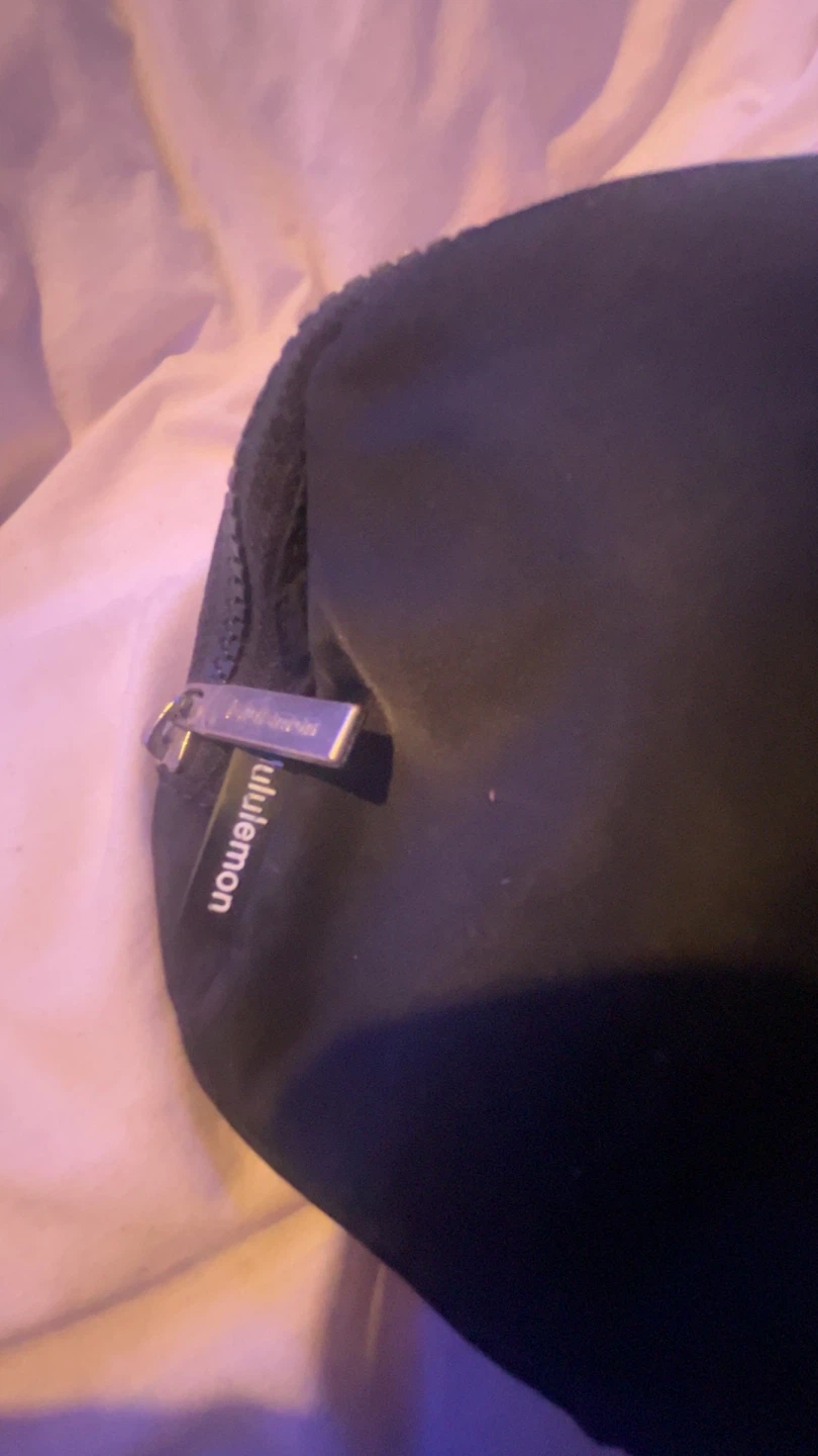 Lululemon Everywhere Belt Bag - photo 3