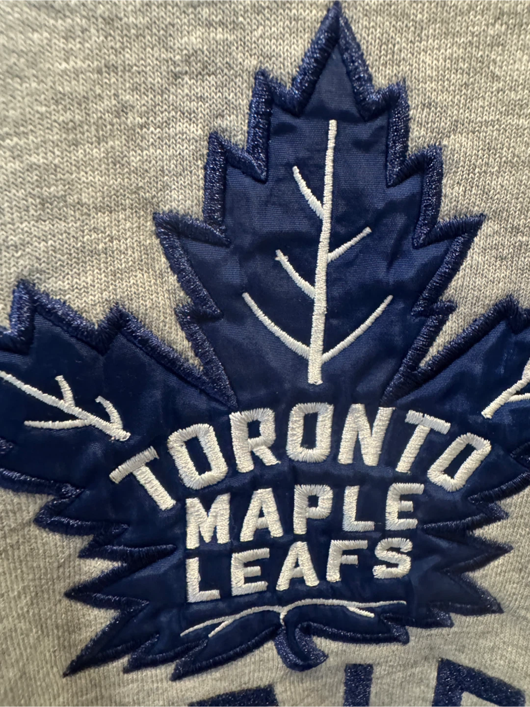 Toronto Maple Leafs Hockey Hoodie - photo 3