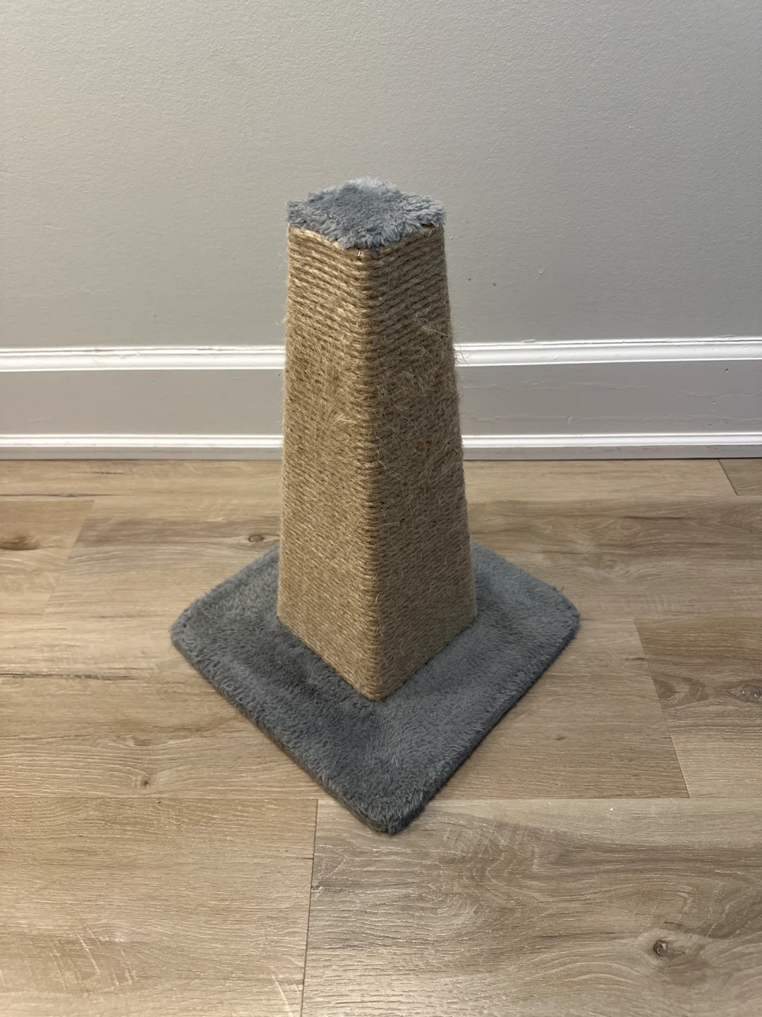 Whisker City® 15.7-in  Cat Scratcher Post - photo 2