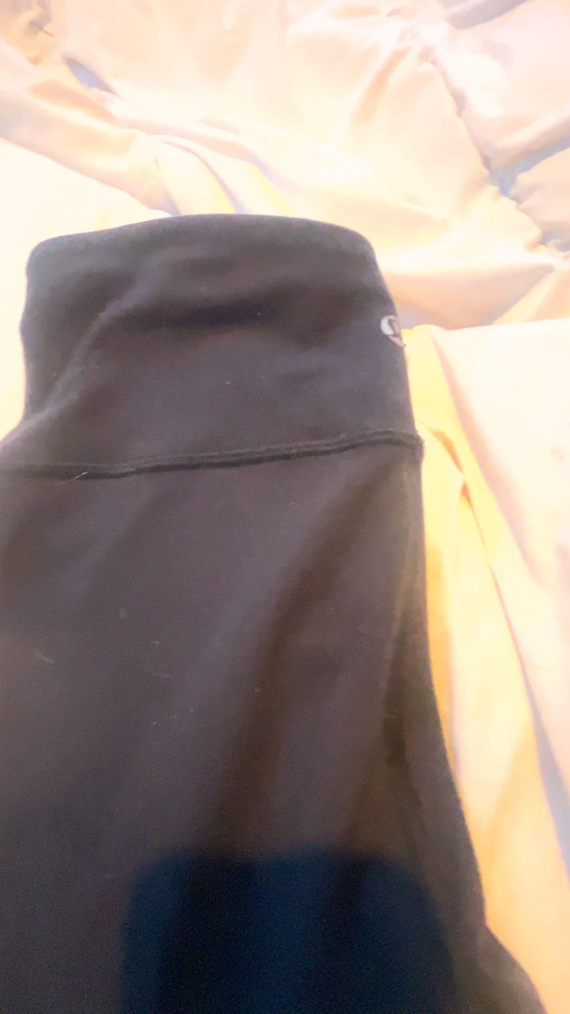 Lululemon Black Leggings - photo 3