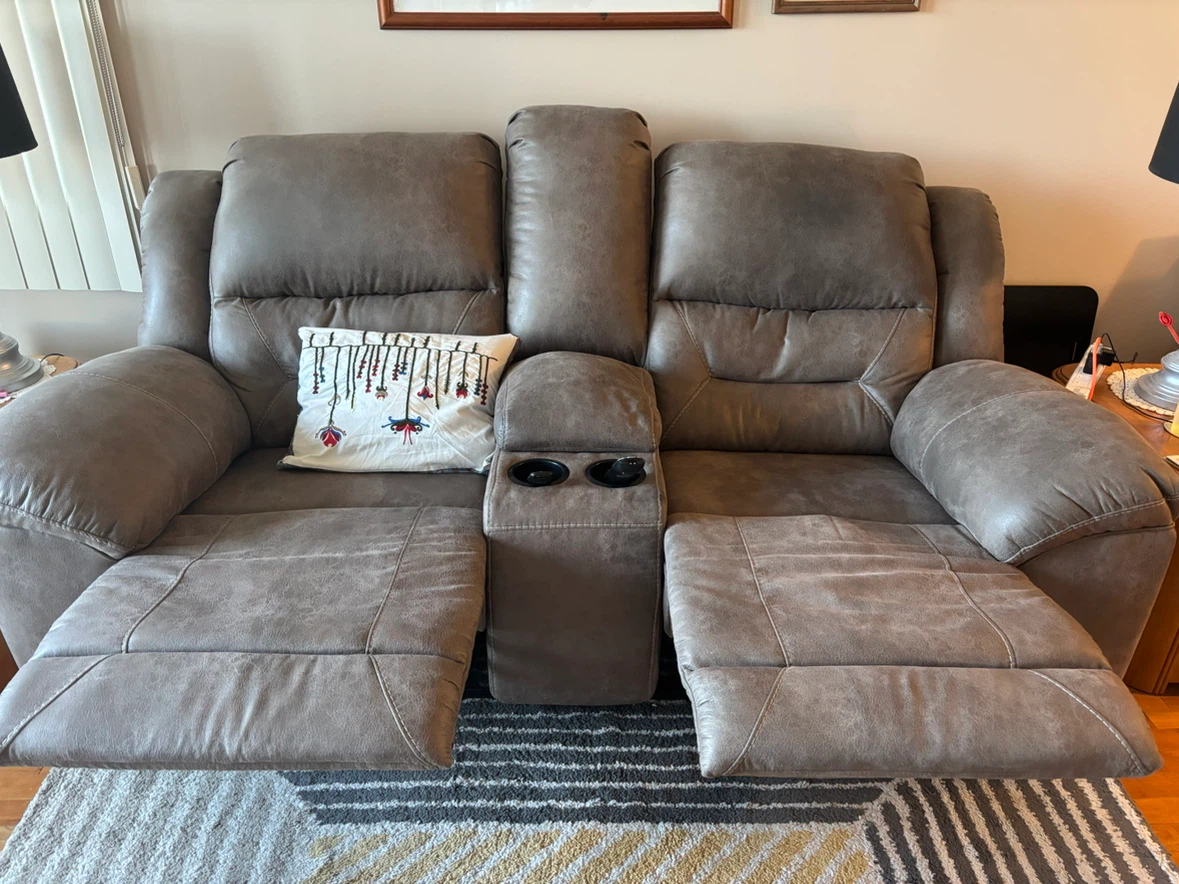 Leather recliner - photo 2