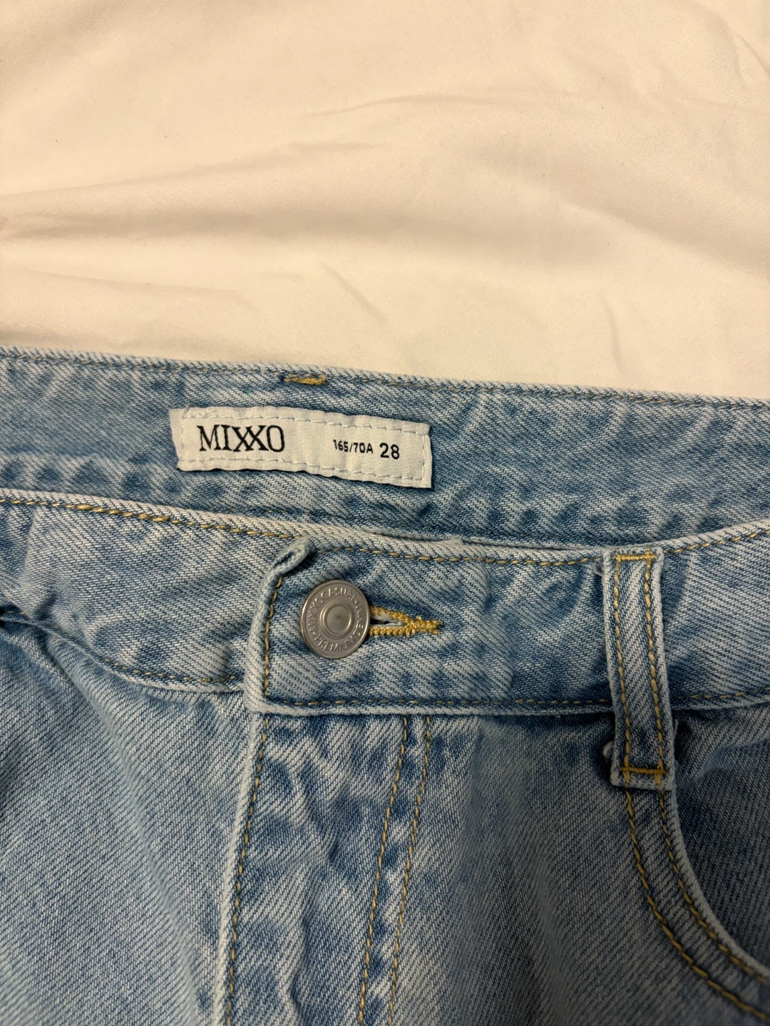 MIX.XO Denim Shorts Size 28 - photo 2