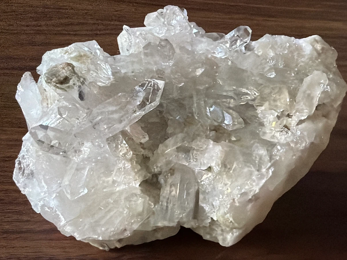 Clear quartz crystal cluster - photo 2