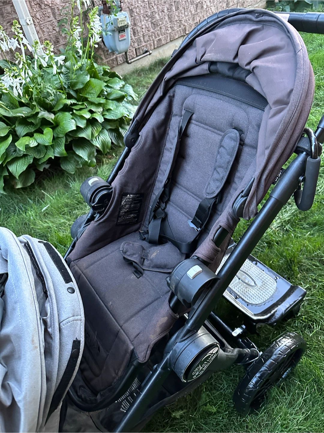 The City Selectr LUX stroller - can fit 3 - photo 4