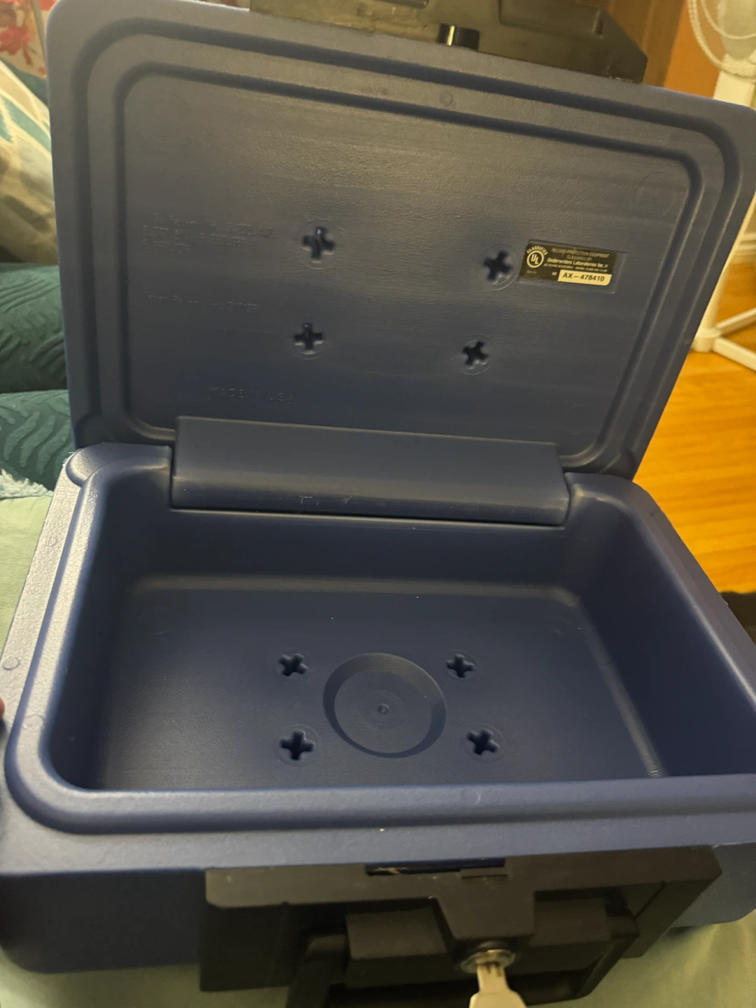 SentrySafe 1100 Fire Chest blue colour - photo 3