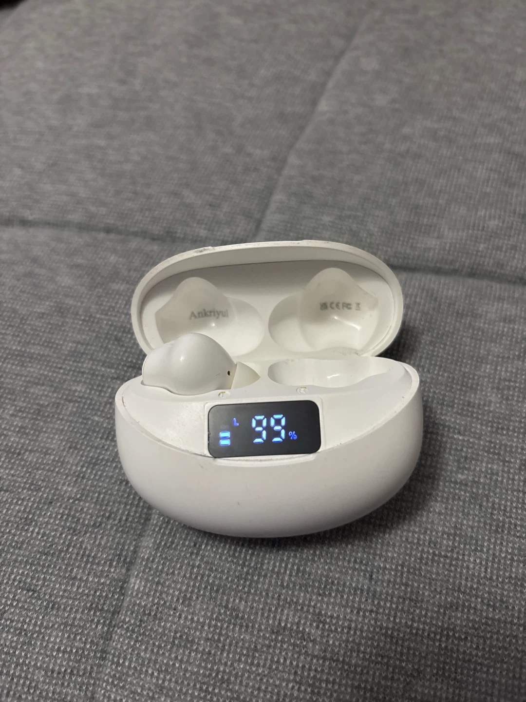 AnkriyuL Wireless Earbuds with Charging Case