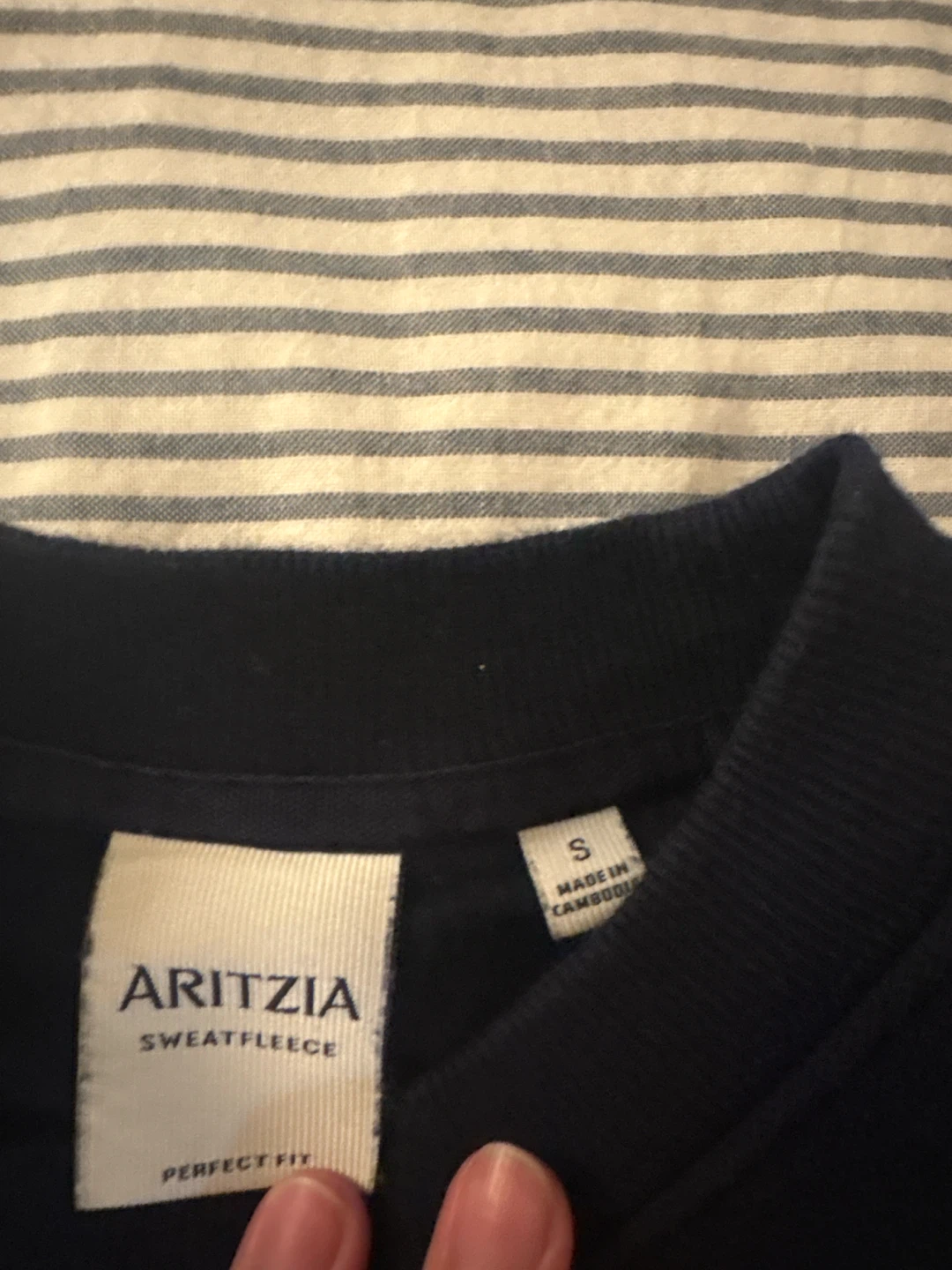 Aritzia Sweatfleece Crewneck Sweatshirt - photo 2
