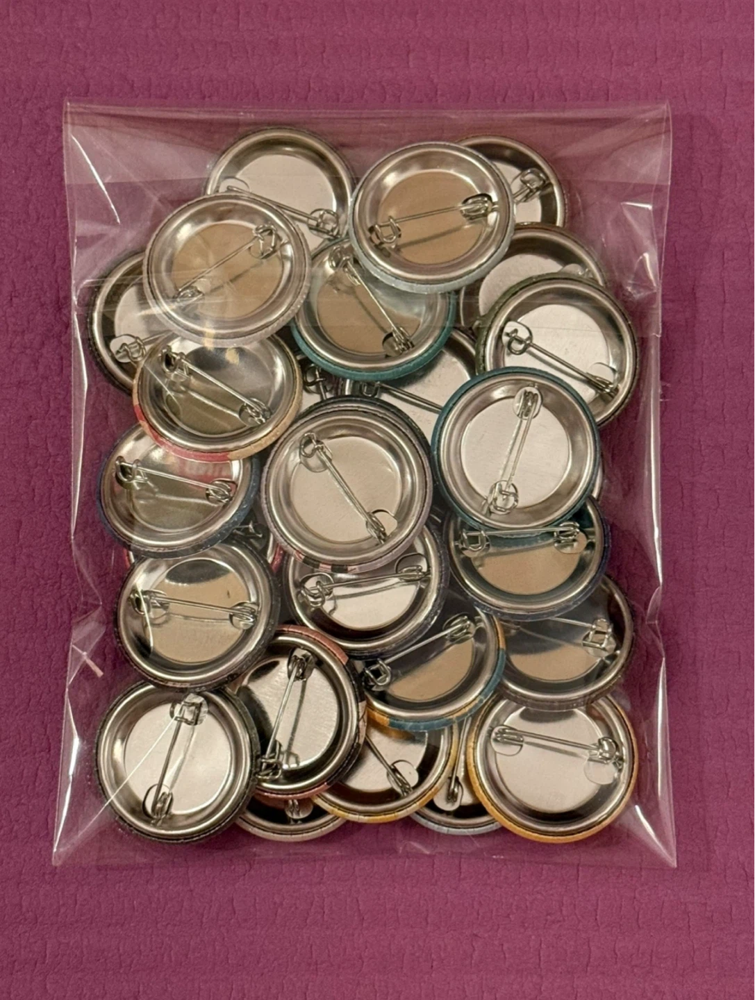 NEW✨30 pc Button Pins Collection - photo 3