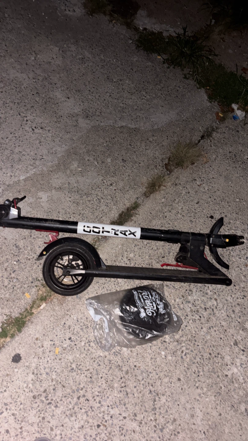 GOTRAX Electric Scooter (READ DESCRIPTION)