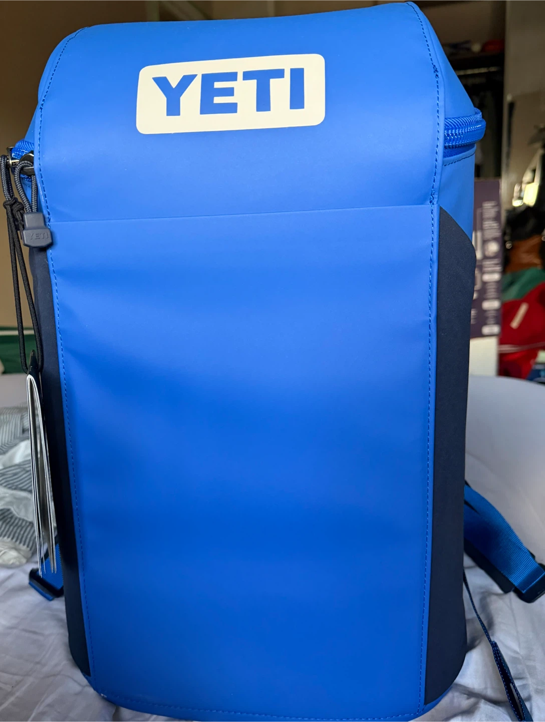 Yeti DayTrip 20L Insulated Backpack Cooler - Royal Blue - BNWT