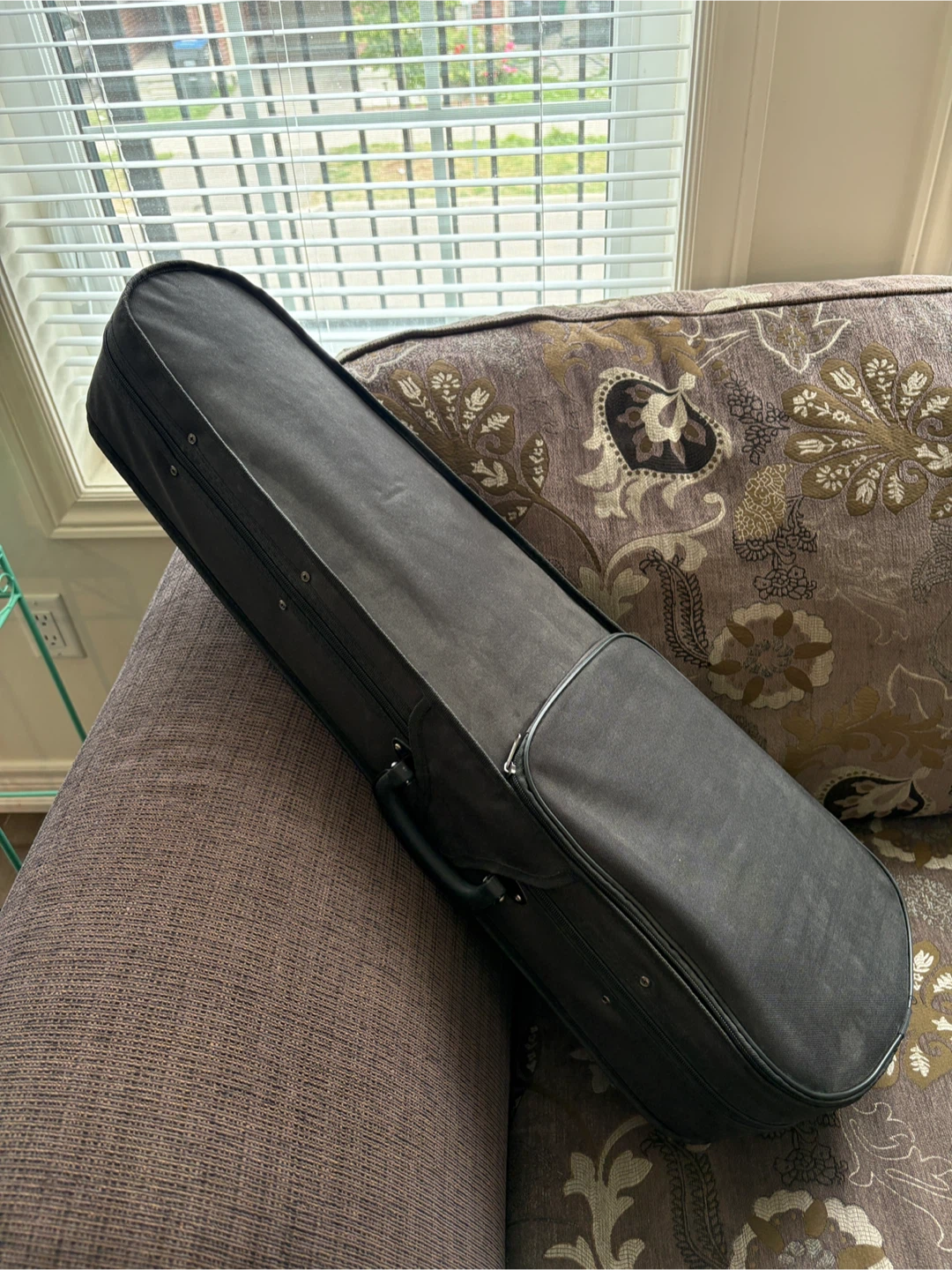 Student Standard Violin with Case and Bow - photo 3