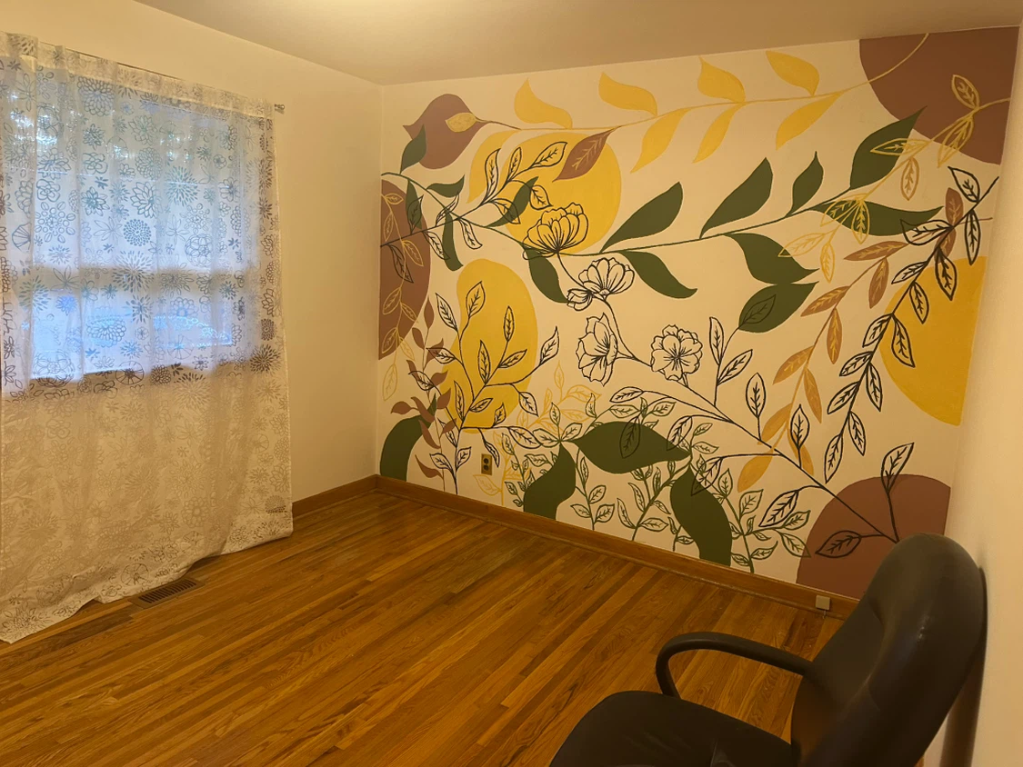 house for rent Oakville, kerr village for October only - photo 3