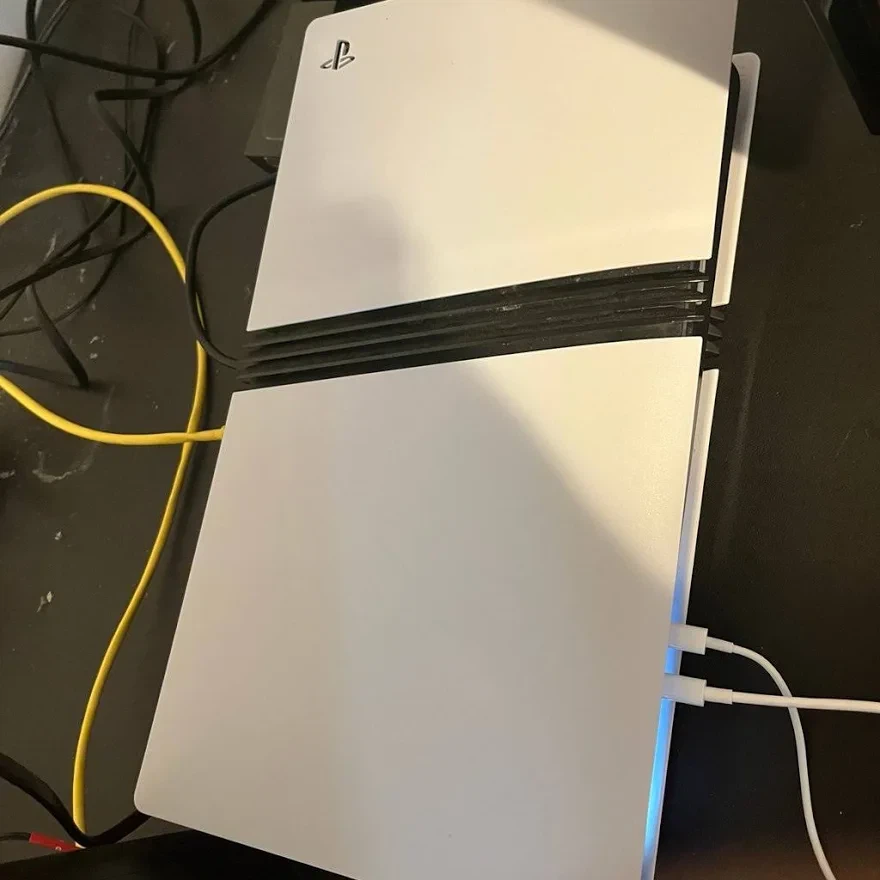 PS5 Pro 2TB - photo 2