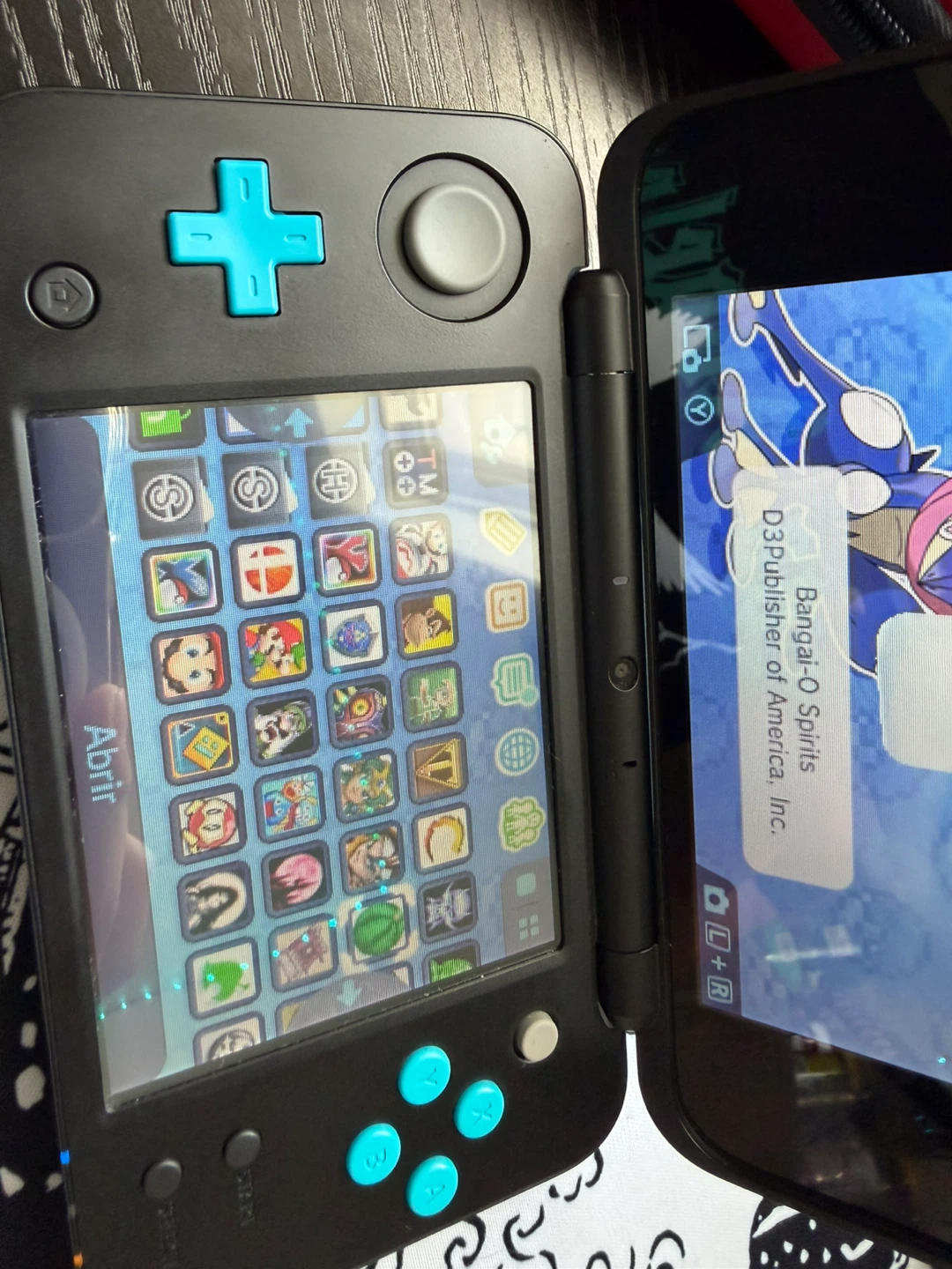 New Nintendo 2DS XL – Ready to Play + Original Charger+Stylus - photo 5