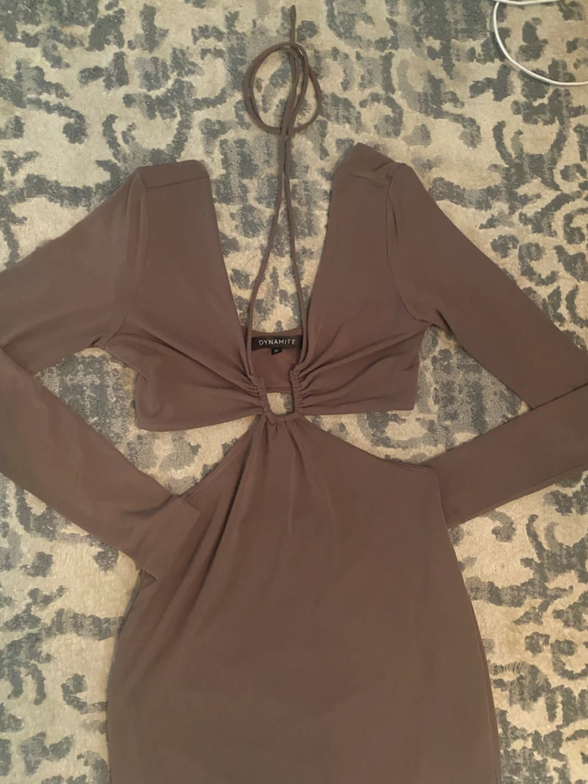 Dynamite Cut-Out Maxi Dress - photo 2
