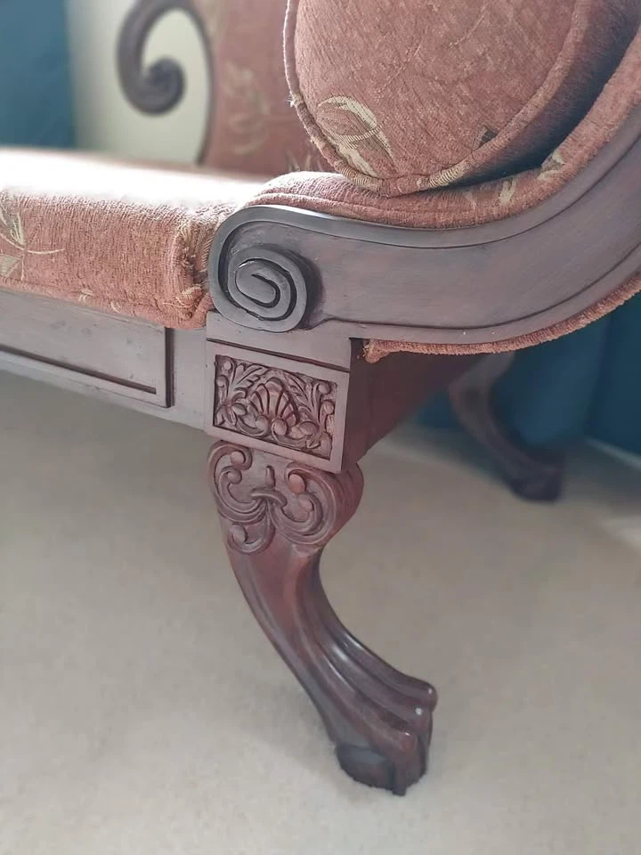 Antique Rosewood Chaise Lounge with Claw Feet - photo 2