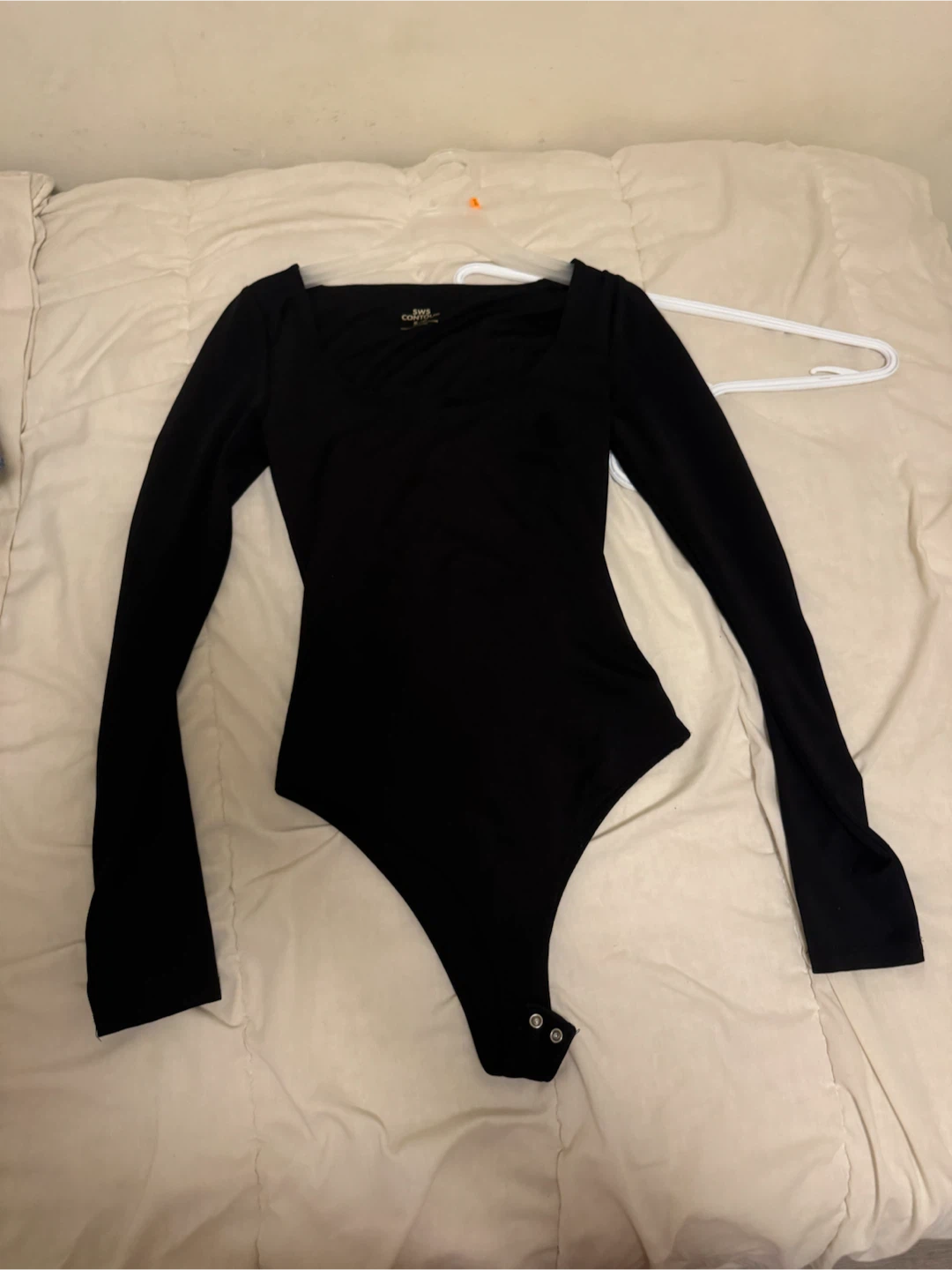 Womens Medium Tops (5$ Each) - photo 4