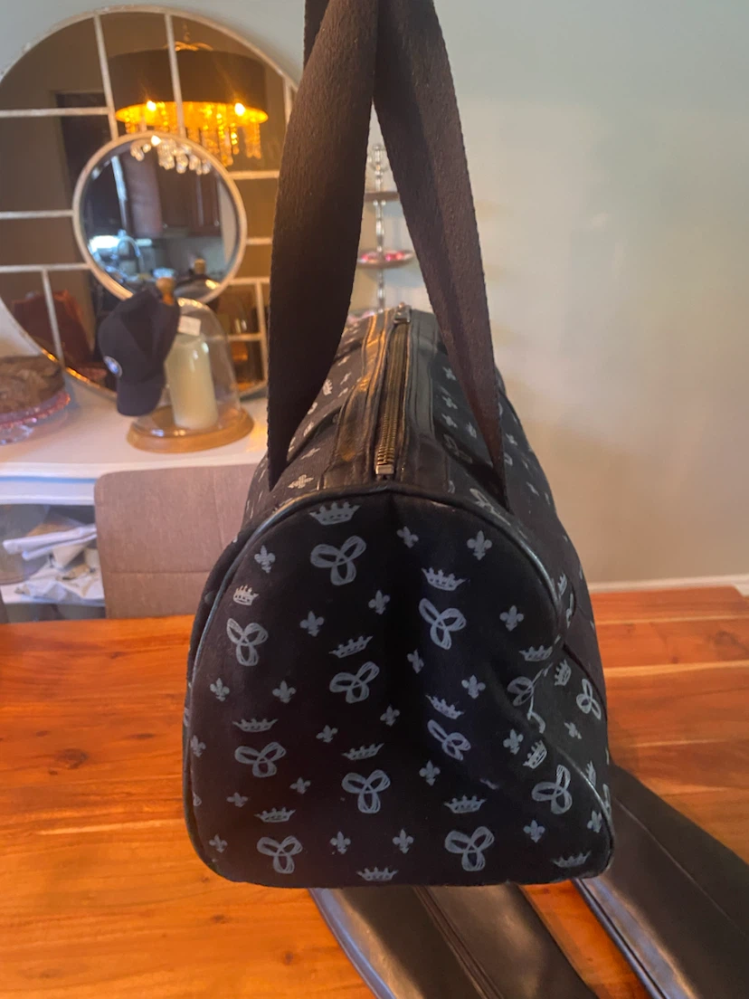 TNA Small  Duffle Bag with Crown and Bow Print - photo 2