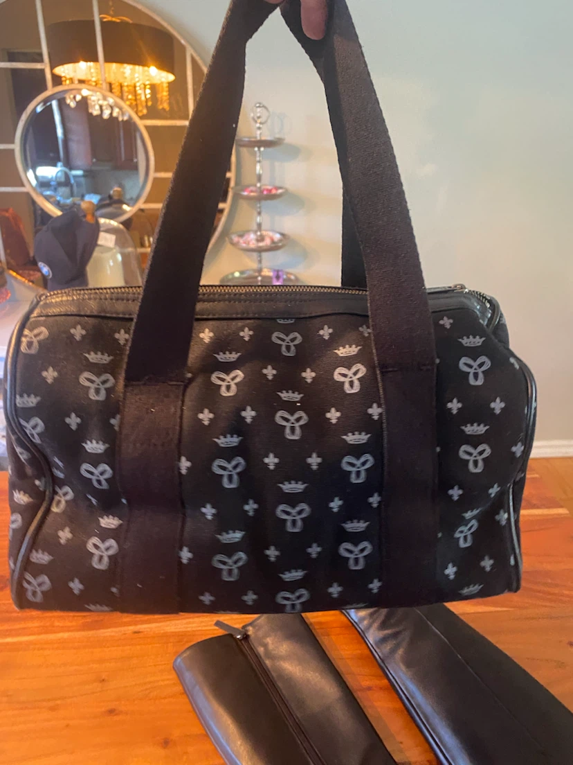 TNA Small  Duffle Bag with Crown and Bow Print - photo 3