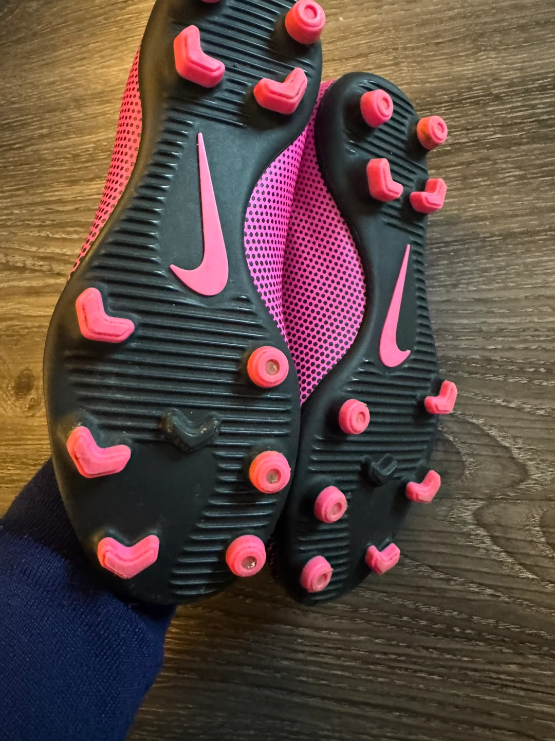 Kids Nike Pink Soccer Cleats