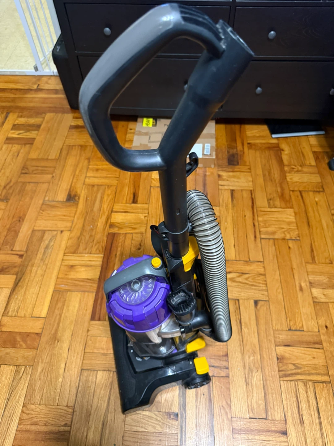 Eureka PowerSpeed Upright Vacuum Cleaner - photo 5