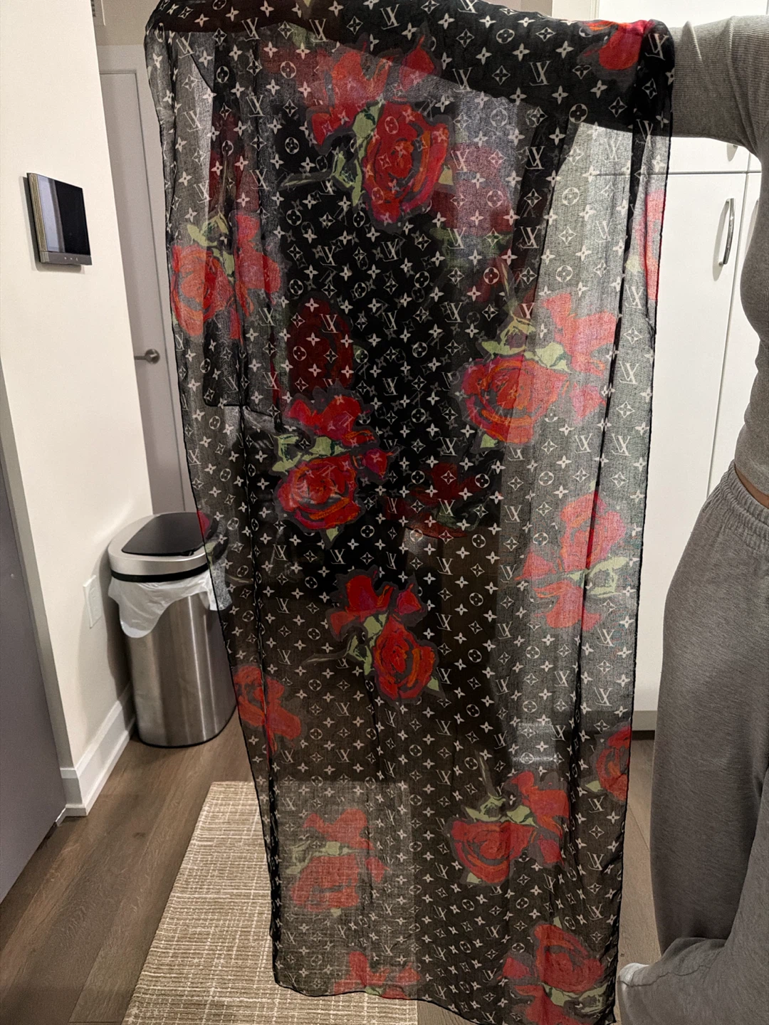 Louis Vuitton Monogram Rose Scarf
