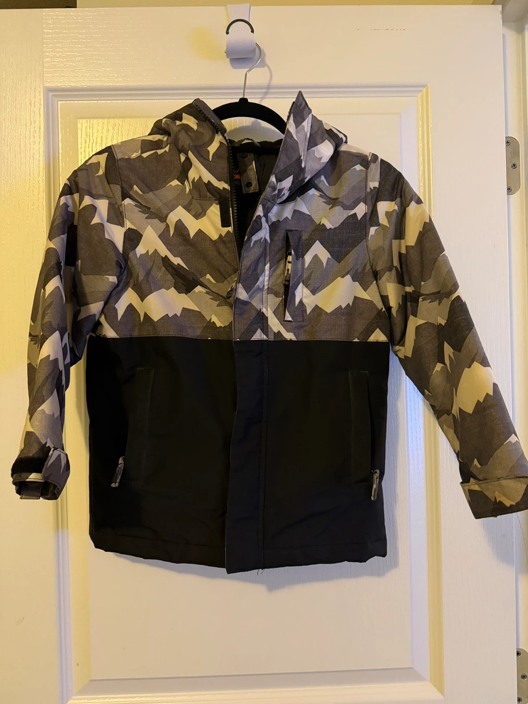 Boy's 3-in-1 Winter Jacket Size 5/6 - photo 2