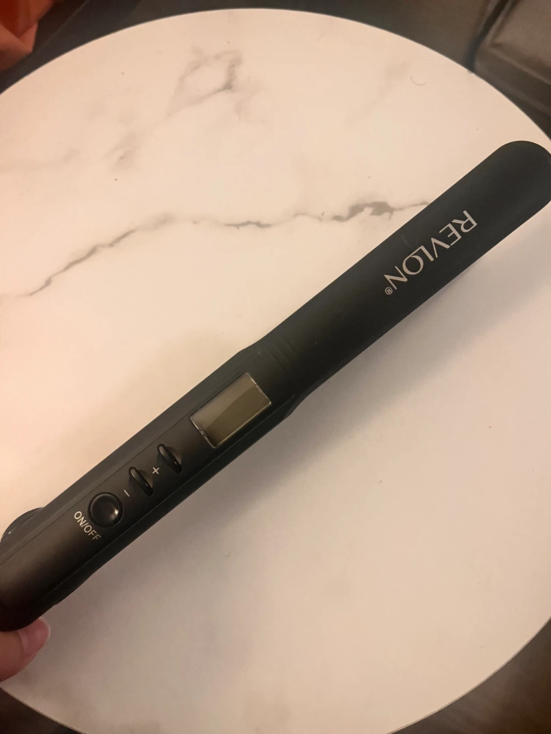 Revlon Hair Straightener - photo 3