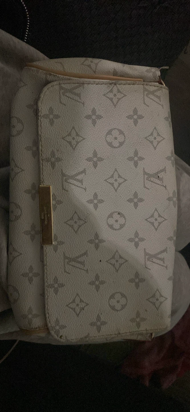 Louis Vuitton Monogram Clutch/Shoulder Bag