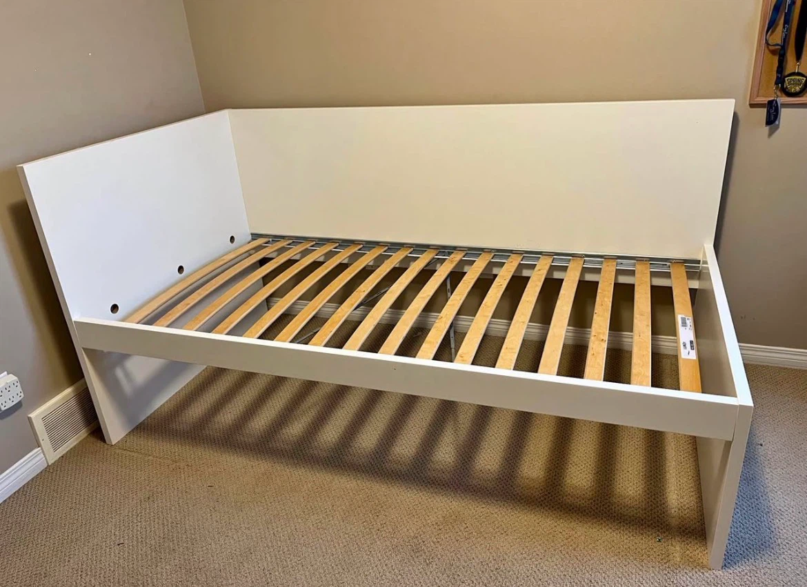 IKEA Twin bed frame in white - photo 2