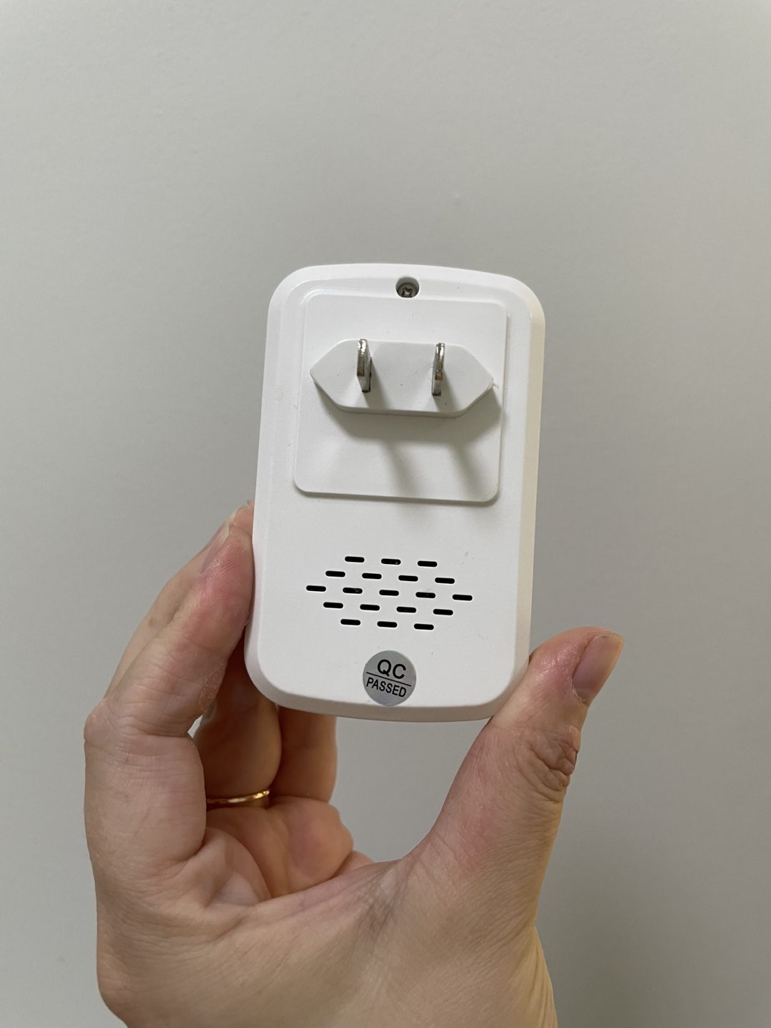 Ultrasonic Mouse Repeller - photo 2