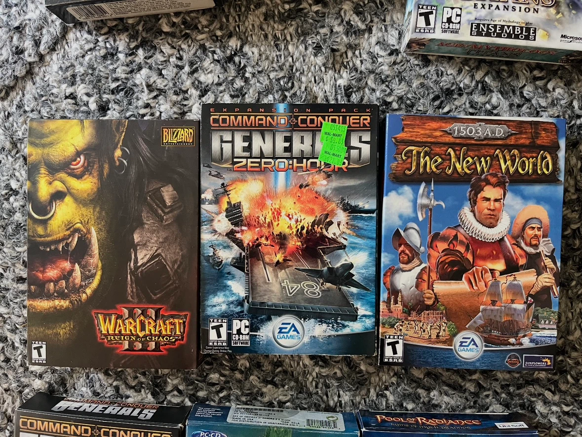 Vintage Collectible Gaming Boxes and Accessories - photo 3