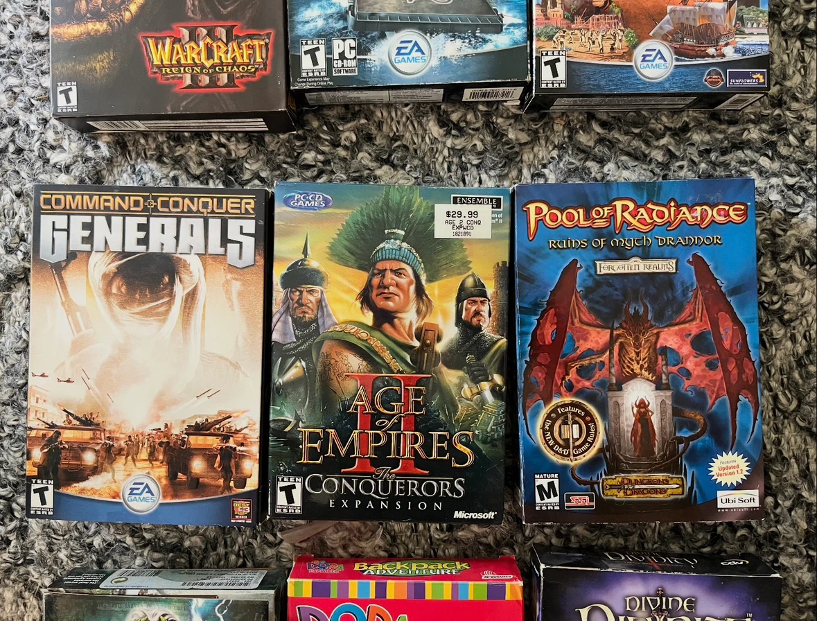 Vintage Collectible Gaming Boxes and Accessories - photo 4