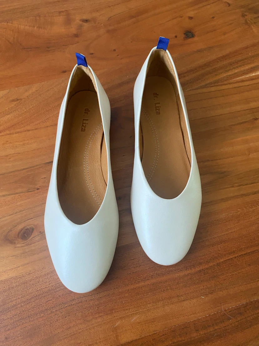 dr LIZA White Cream Leather Ballet Flats - photo 3